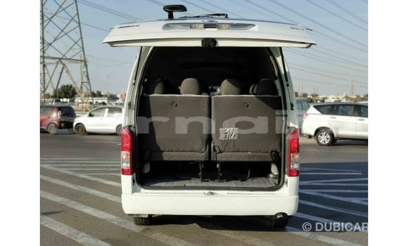 Acheter Import Voiture Toyota Hiace Blanc à Import - Dubai, État d'Abia Acheter Import Voiture Toyota Hiace Blanc à Import - Dubai, État d'Abia