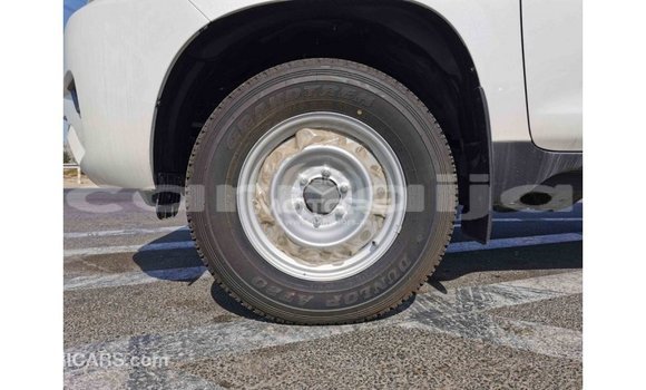 Buy Import Toyota Prado White Car in Import - Dubai in Abia State Buy Import Toyota Prado White Car in Import - Dubai in Abia State