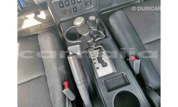 Buy Import Toyota FJ Cruiser Beige Car in Import - Dubai in Abia State Buy Import Toyota FJ Cruiser Beige Car in Import - Dubai in Abia State