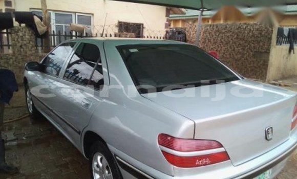 Acheter Occasion Voiture Peugeot 406 Vert à Benin City, Edo Acheter Occasion Voiture Peugeot 406 Vert à Benin City, Edo