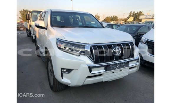 Acheter Import Voiture Toyota Land Cruiser Blanc à Import - Dubai, État d'Abia Acheter Import Voiture Toyota Land Cruiser Blanc à Import - Dubai, État d'Abia