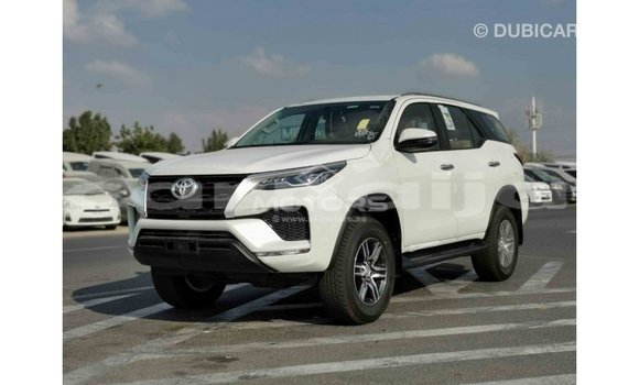 Buy Import Toyota Fortuner White Car in Import - Dubai in Abia State Buy Import Toyota Fortuner White Car in Import - Dubai in Abia State