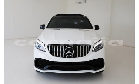 Acheter Import Voiture Mercedes-Benz GLE Blanc à Import - Dubai, État d'Abia Acheter Import Voiture Mercedes-Benz GLE Blanc à Import - Dubai, État d'Abia