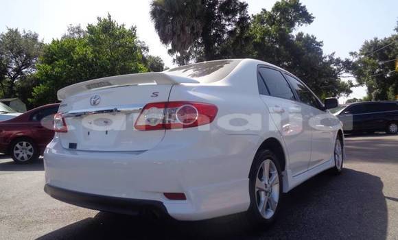 Acheter Import Voiture Toyota Corolla Blanc à Chibok, Borno Acheter Import Voiture Toyota Corolla Blanc à Chibok, Borno