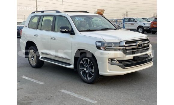Buy Import Toyota Land Cruiser White Car in Import - Dubai in Abia State Buy Import Toyota Land Cruiser White Car in Import - Dubai in Abia State