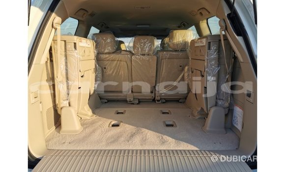 Acheter Import Voiture Toyota Land Cruiser Blanc à Import - Dubai, État d'Abia Acheter Import Voiture Toyota Land Cruiser Blanc à Import - Dubai, État d'Abia