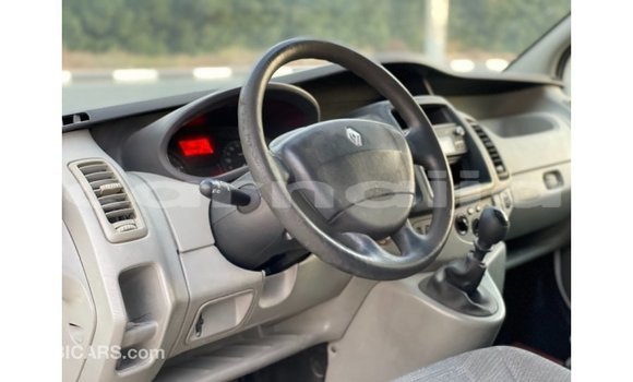 Buy Import Renault 6 White Car in Import - Dubai in Abia State Buy Import Renault 6 White Car in Import - Dubai in Abia State