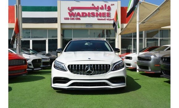 Buy Import Mercedes-Benz 190 White Car in Import - Dubai in Abia State Buy Import Mercedes-Benz 190 White Car in Import - Dubai in Abia State