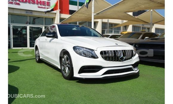 Buy Import Mercedes-Benz 190 White Car in Import - Dubai in Abia State Buy Import Mercedes-Benz 190 White Car in Import - Dubai in Abia State