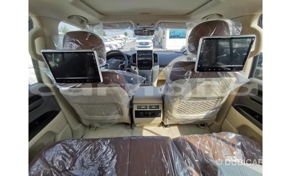 Buy Import Toyota Land Cruiser Beige Car in Import - Dubai in Abia State Buy Import Toyota Land Cruiser Beige Car in Import - Dubai in Abia State