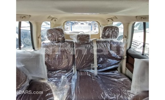 Buy Import Toyota Land Cruiser Beige Car in Import - Dubai in Abia State Buy Import Toyota Land Cruiser Beige Car in Import - Dubai in Abia State