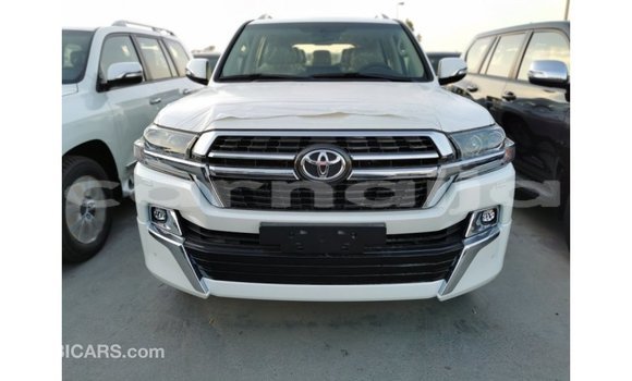 Buy Import Toyota Land Cruiser White Car in Import - Dubai in Abia State Buy Import Toyota Land Cruiser White Car in Import - Dubai in Abia State