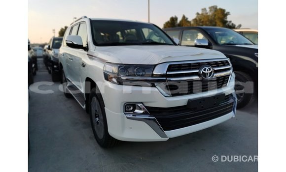 Buy Import Toyota Land Cruiser White Car in Import - Dubai in Abia State Buy Import Toyota Land Cruiser White Car in Import - Dubai in Abia State