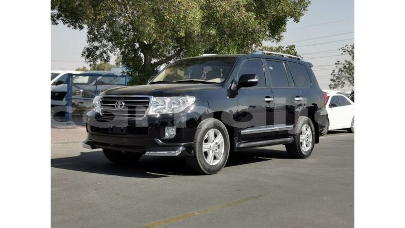 Big with watermark toyota land cruiser abia state import dubai 14437