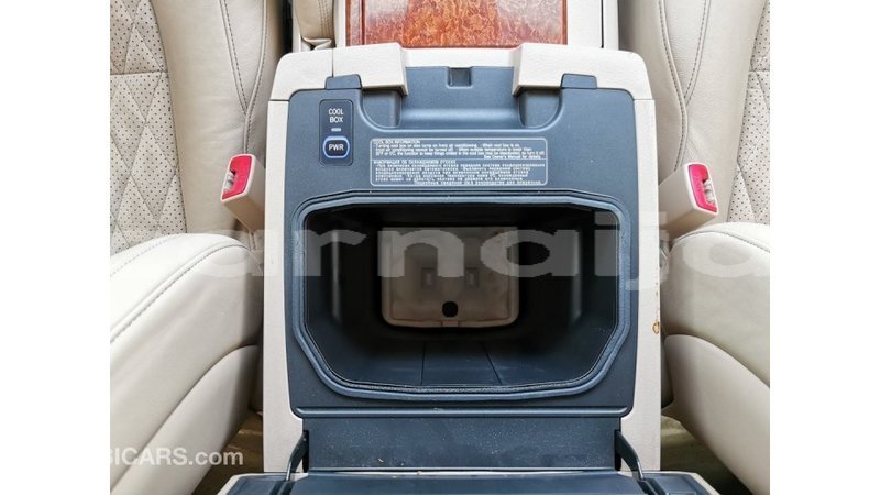 Big with watermark toyota land cruiser abia state import dubai 14437