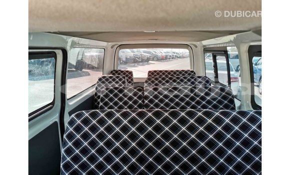 Acheter Import Voiture Toyota Hiace Blanc à Import - Dubai, État d'Abia Acheter Import Voiture Toyota Hiace Blanc à Import - Dubai, État d'Abia