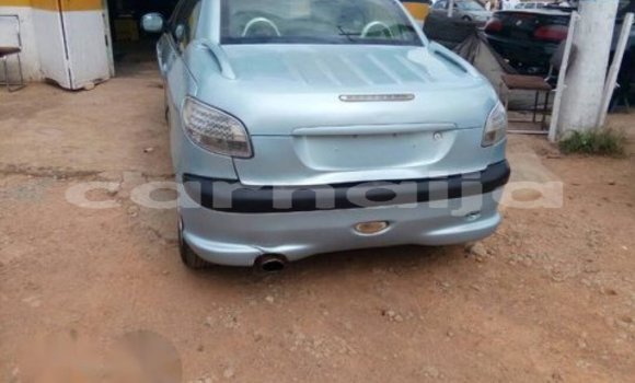 Acheter Occasion Voiture Peugeot 206 Bleu à Lagos, État de Lagos Acheter Occasion Voiture Peugeot 206 Bleu à Lagos, État de Lagos