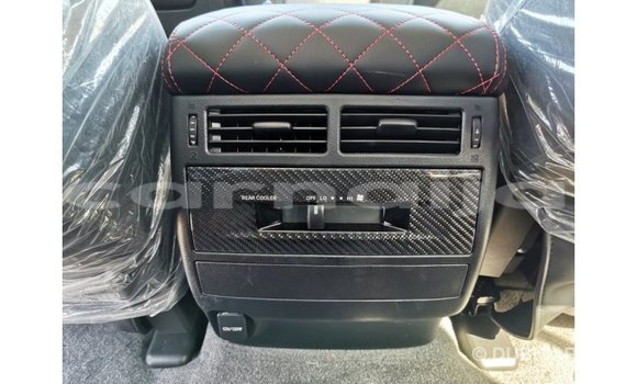 Buy Import Toyota Land Cruiser White Car in Import - Dubai in Abia State Buy Import Toyota Land Cruiser White Car in Import - Dubai in Abia State