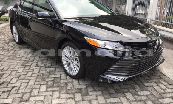 Acheter Import Voiture Toyota Camry Noir à Ipokia, État d'Ogun Acheter Import Voiture Toyota Camry Noir à Ipokia, État d'Ogun