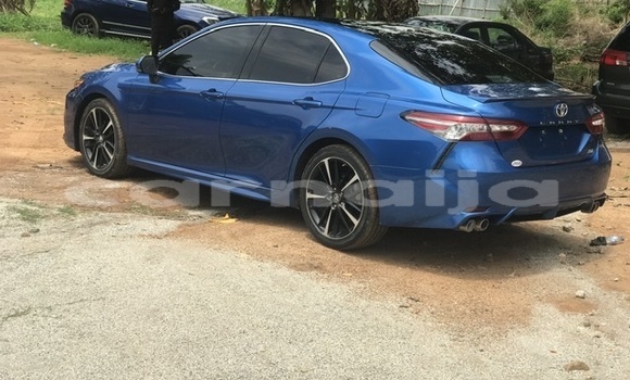 Buy Import Toyota Camry Blue Car in Ipokia in Ogun State Buy Import Toyota Camry Blue Car in Ipokia in Ogun State
