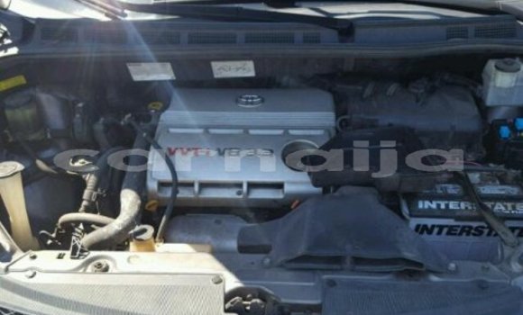 Acheter Occasion Voiture Toyota Sienna Vert à Zakirai, État de Kano Acheter Occasion Voiture Toyota Sienna Vert à Zakirai, État de Kano