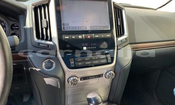 Acheter Import Voiture Toyota Land Cruiser Prado Blanc à Mubi, Adamawa Acheter Import Voiture Toyota Land Cruiser Prado Blanc à Mubi, Adamawa