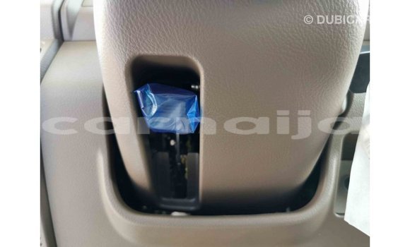 Acheter Import Voiture Toyota Land Cruiser Blanc à Import - Dubai, État d'Abia Acheter Import Voiture Toyota Land Cruiser Blanc à Import - Dubai, État d'Abia