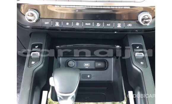 Buy Import Kia Carens White Car in Import - Dubai in Abia State Buy Import Kia Carens White Car in Import - Dubai in Abia State