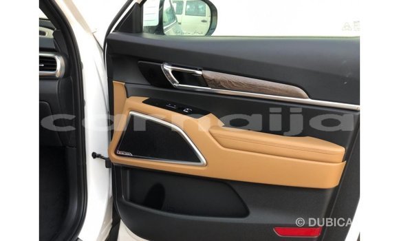 Buy Import Kia Carens White Car in Import - Dubai in Abia State Buy Import Kia Carens White Car in Import - Dubai in Abia State