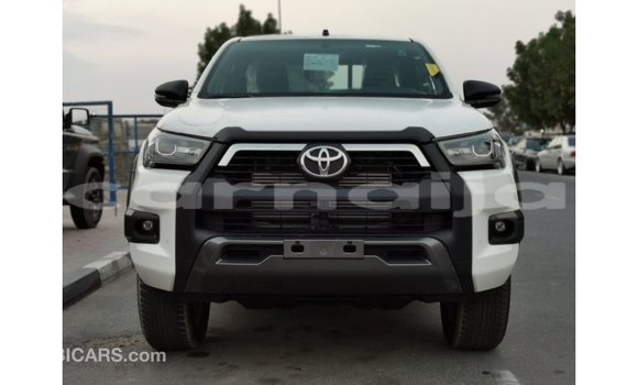 Buy Import Toyota Hilux White Car in Import - Dubai in Abia State Buy Import Toyota Hilux White Car in Import - Dubai in Abia State