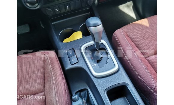 Buy Import Toyota Hilux White Car in Import - Dubai in Abia State Buy Import Toyota Hilux White Car in Import - Dubai in Abia State