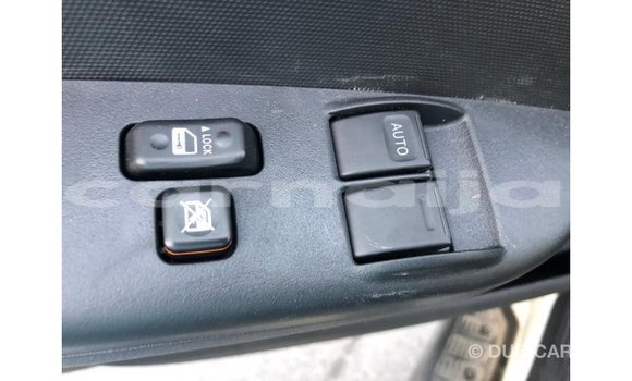 Acheter Import Utilitaire Toyota DA Blanc à Import - Dubai, État d'Abia Acheter Import Utilitaire Toyota DA Blanc à Import - Dubai, État d'Abia