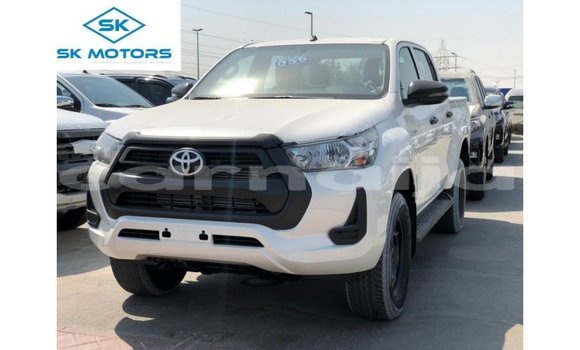 Buy Import Toyota Hilux White Car in Import - Dubai in Abia State Buy Import Toyota Hilux White Car in Import - Dubai in Abia State
