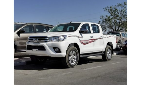 Buy Import Toyota Hilux White Car in Import - Dubai in Abia State Buy Import Toyota Hilux White Car in Import - Dubai in Abia State