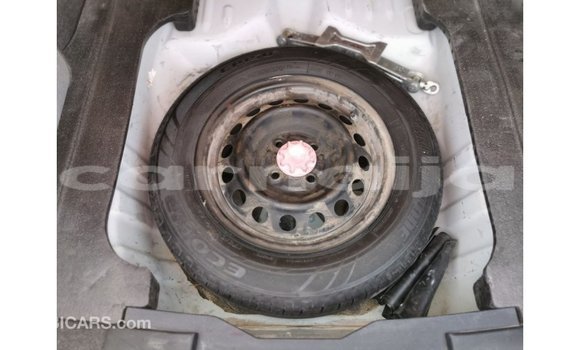 Acheter Import Voiture Toyota Yaris Blanc à Import - Dubai, État d'Abia Acheter Import Voiture Toyota Yaris Blanc à Import - Dubai, État d'Abia