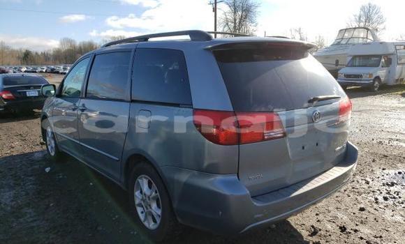 Buy New Toyota Sienna Silver Car in Badagry in Lagos State Buy New Toyota Sienna Silver Car in Badagry in Lagos State