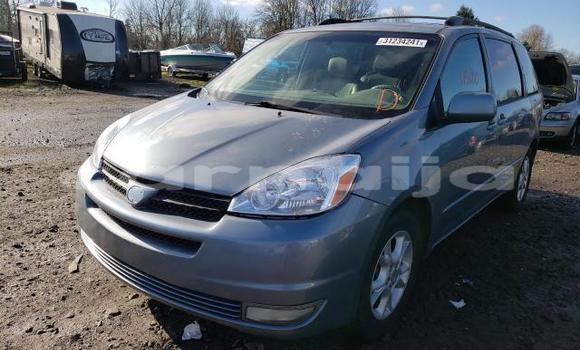 Buy New Toyota Sienna Silver Car in Badagry in Lagos State Buy New Toyota Sienna Silver Car in Badagry in Lagos State