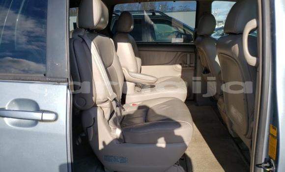 Buy New Toyota Sienna Silver Car in Badagry in Lagos State Buy New Toyota Sienna Silver Car in Badagry in Lagos State