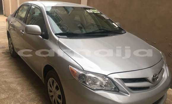Buy Import Toyota Corolla White Car in Ipokia in Ogun State
