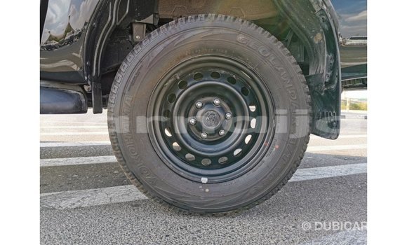 Acheter Import Voiture Toyota Hilux Noir à Import - Dubai, État d'Abia Acheter Import Voiture Toyota Hilux Noir à Import - Dubai, État d'Abia
