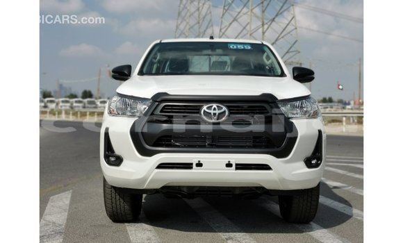 Buy Import Toyota Hilux White Car in Import - Dubai in Abia State Buy Import Toyota Hilux White Car in Import - Dubai in Abia State