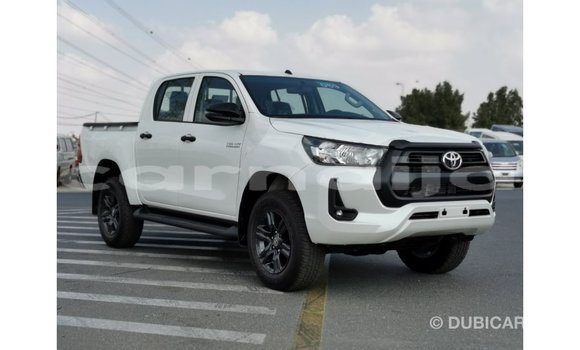 Buy Import Toyota Hilux White Car in Import - Dubai in Abia State Buy Import Toyota Hilux White Car in Import - Dubai in Abia State