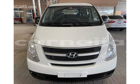 Buy Import Hyundai Accent White Car in Import - Dubai in Abia State Buy Import Hyundai Accent White Car in Import - Dubai in Abia State