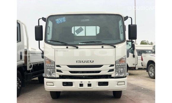 Buy Import Isuzu Rodeo White Car in Import - Dubai in Abia State Buy Import Isuzu Rodeo White Car in Import - Dubai in Abia State