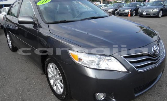 Acheter Occasion Voiture Toyota Camry Beige à Lagos, État de Lagos Acheter Occasion Voiture Toyota Camry Beige à Lagos, État de Lagos