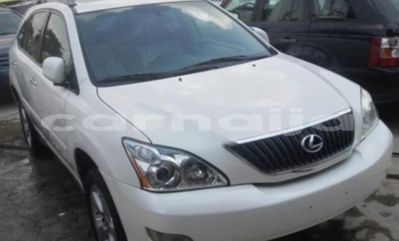 Buy Used Lexus RX 300 White Car in Apapa in Lagos State Buy Used Lexus RX 300 White Car in Apapa in Lagos State