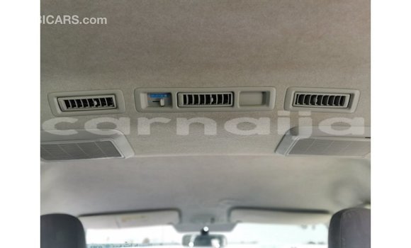 Acheter Import Voiture Toyota Hiace Blanc à Import - Dubai, État d'Abia Acheter Import Voiture Toyota Hiace Blanc à Import - Dubai, État d'Abia