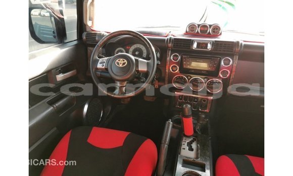 Buy Import Toyota FJ Cruiser Black Car in Import - Dubai in Abia State Buy Import Toyota FJ Cruiser Black Car in Import - Dubai in Abia State