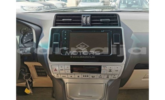 Acheter Import Voiture Toyota Prado Blanc à Import - Dubai, État d'Abia Acheter Import Voiture Toyota Prado Blanc à Import - Dubai, État d'Abia