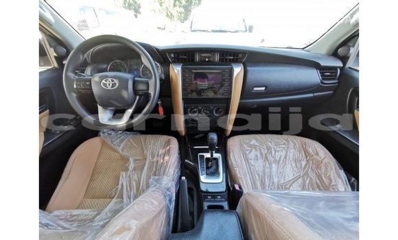 Buy Import Toyota Fortuner White Car in Import - Dubai in Abia State Buy Import Toyota Fortuner White Car in Import - Dubai in Abia State